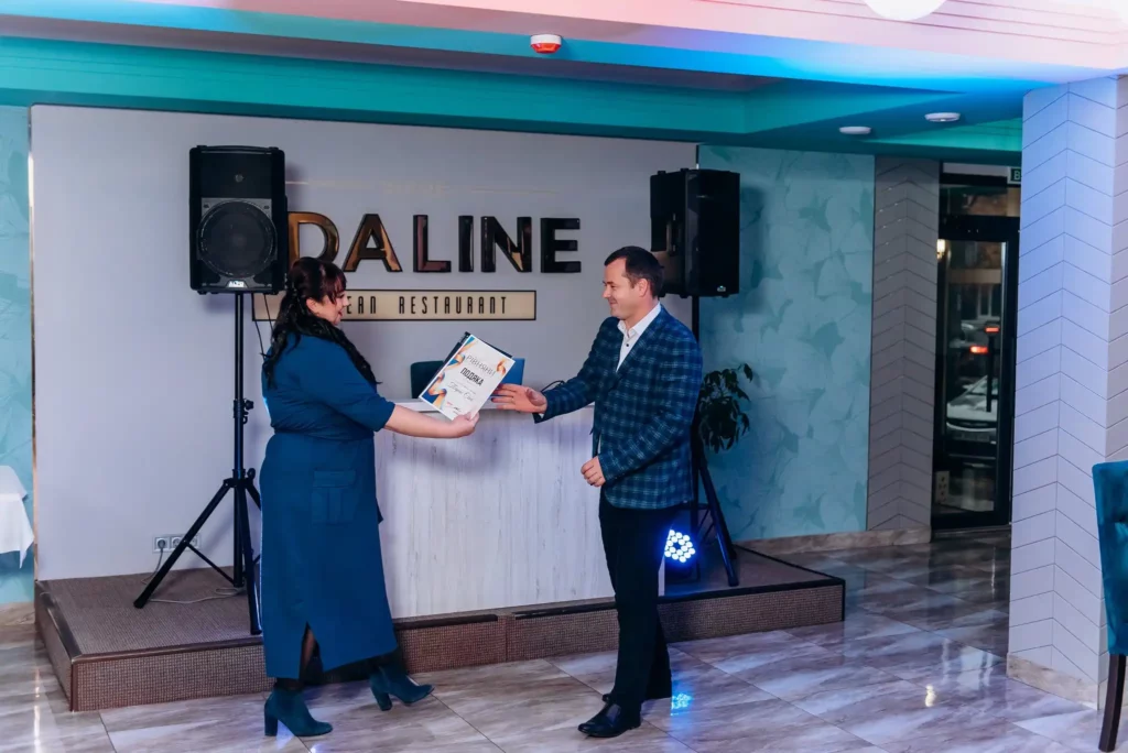 the-director-of-the-mission-was-honored-in-rivne-6