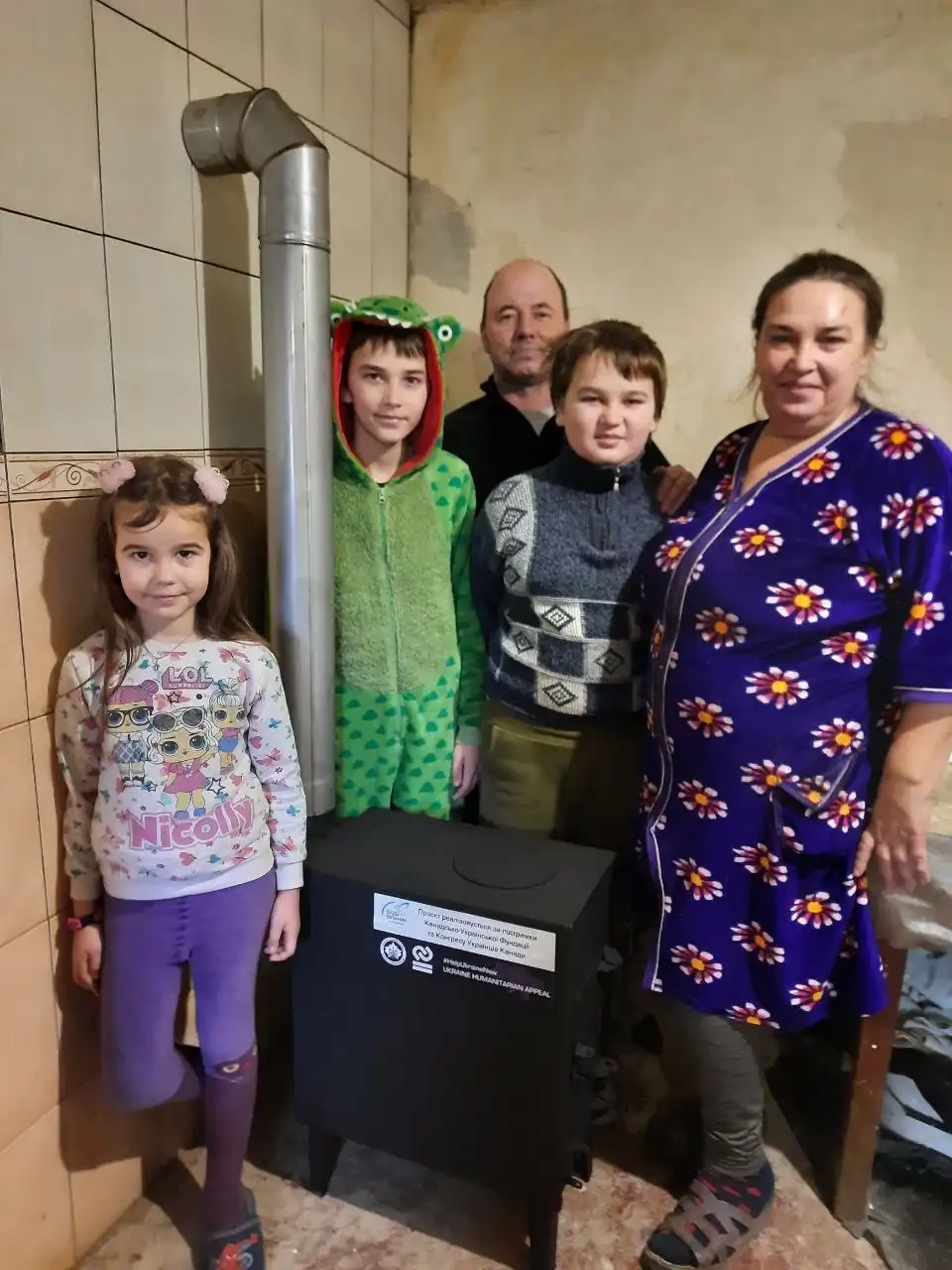 CITA missionaries distribute wood stoves in Mykolaiv region