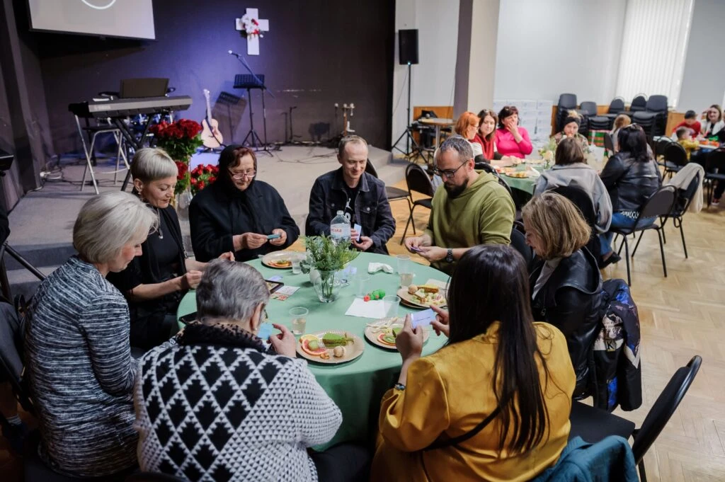 missionaries-in-ternopil-held-meetings-with-widows-and-severely-wounded-individuals-1