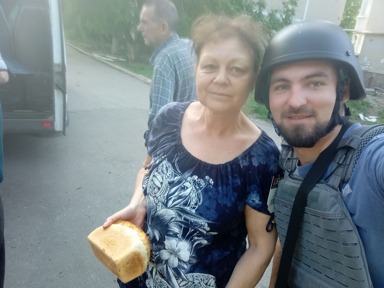 help_ukrainian_people_slide_6