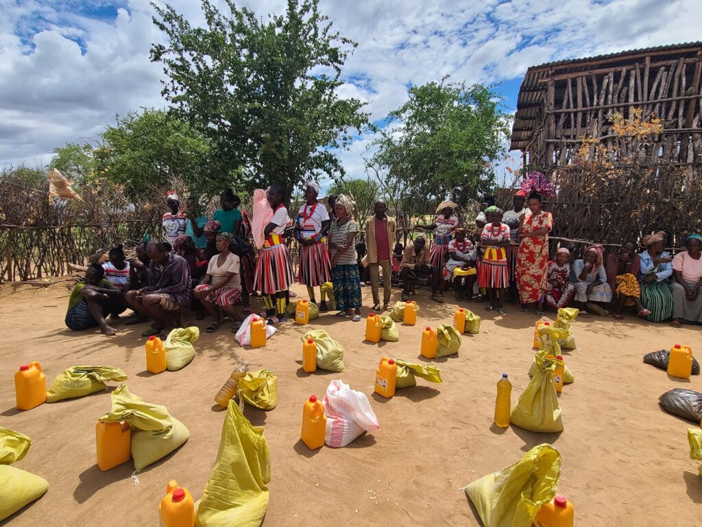4-допомога-бідним-в-Ефіопії-племена